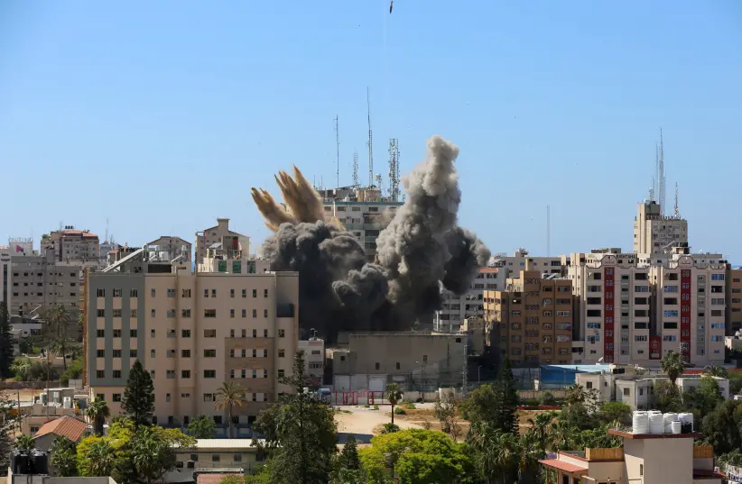 İsrail Gazze’de Hamas ile Ateşkes İlan Etti