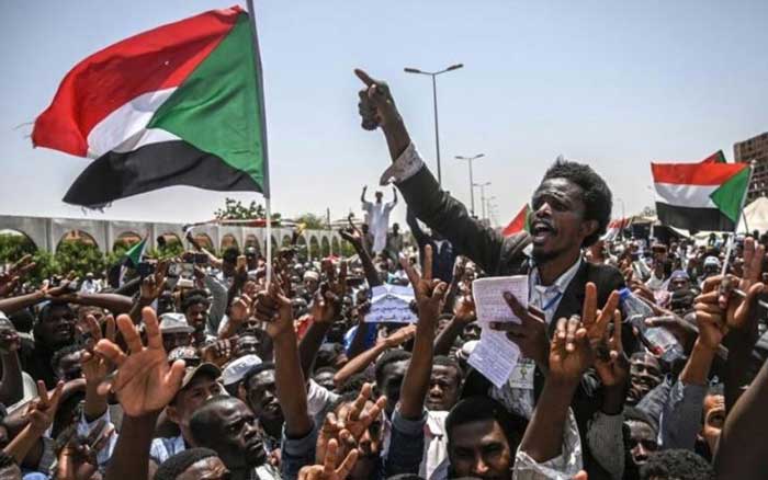 Sudan'dan Siyonistlere Kıyak