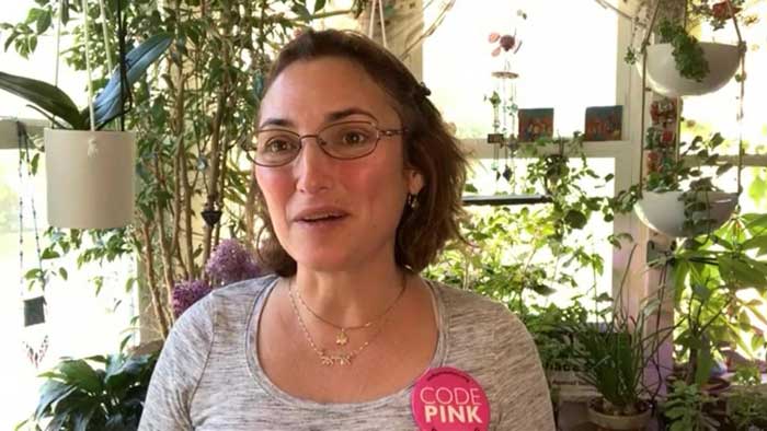 Yahudi aktivistten ders gibi sözler: Gazze'de çocukları öldürmek kendini savunmak değildir